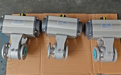 YFL high temperature ball valves with spring return pneumatic actuator exported to Malaysia
